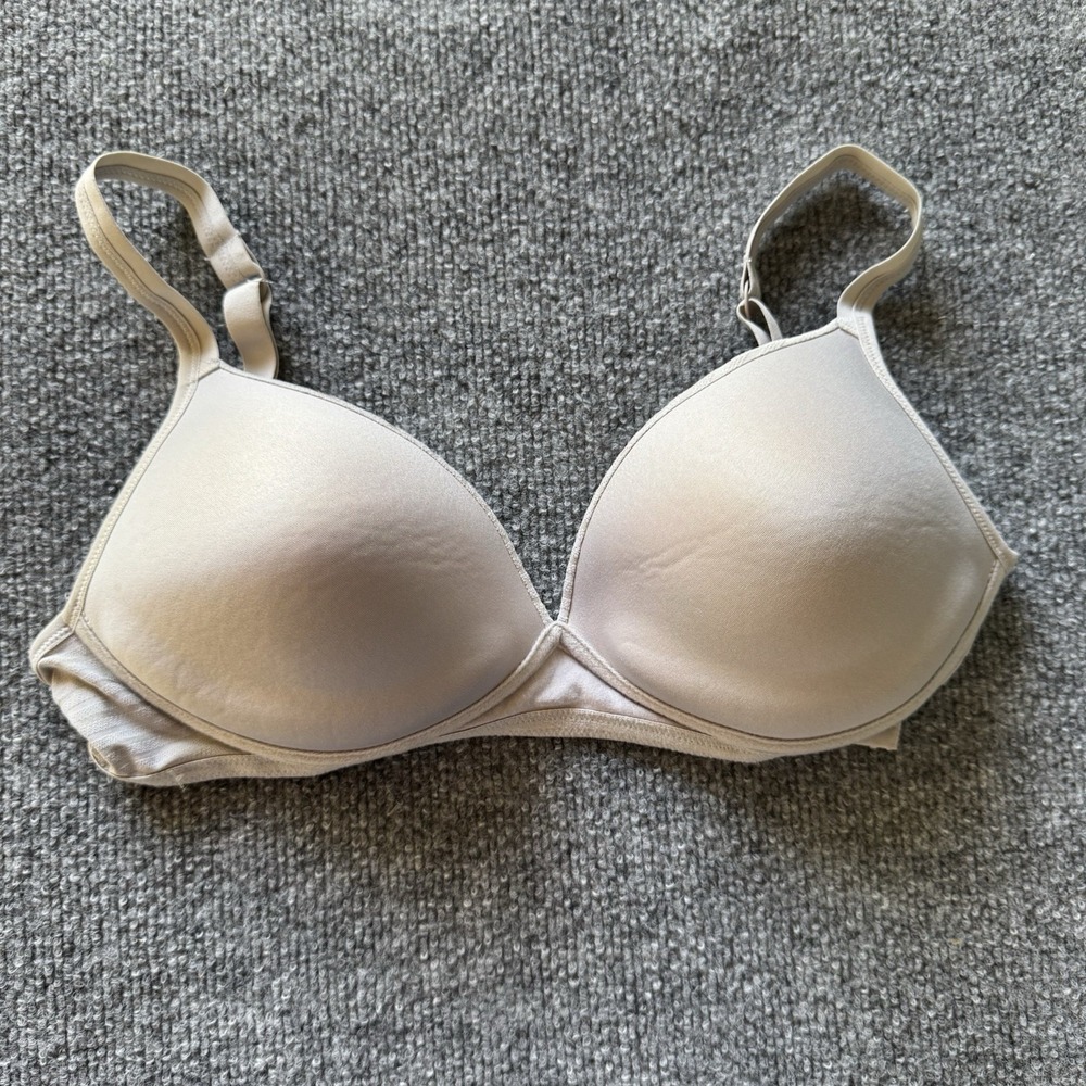 Warners Bra Size 36C Gray Wireless Lined Adjustable Straps Lingerie